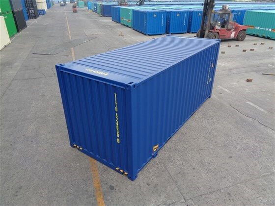 20ft Blue Standard Container closed - TITAN Containers
