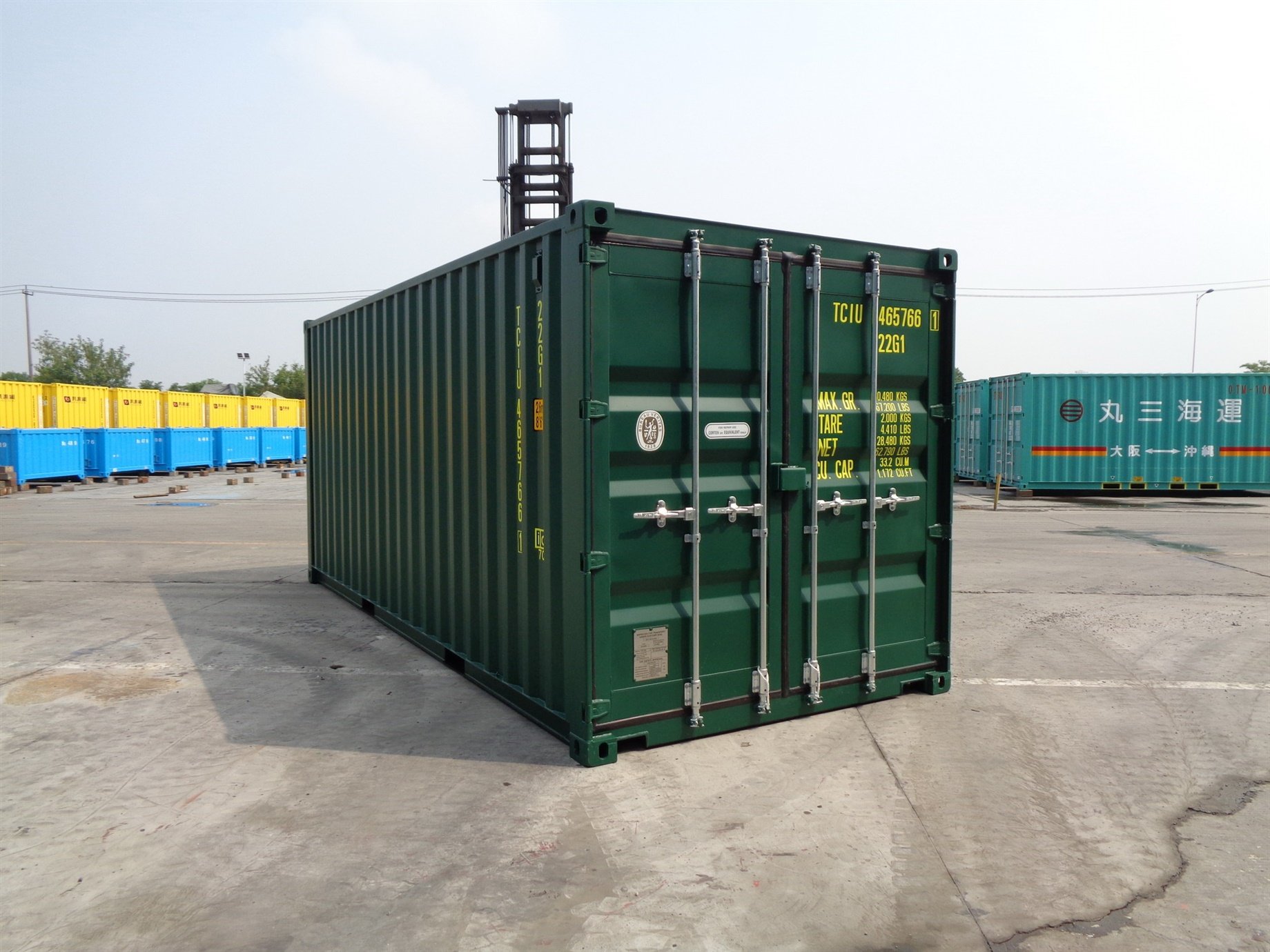 20 foot High Cube green storage container titan containers
