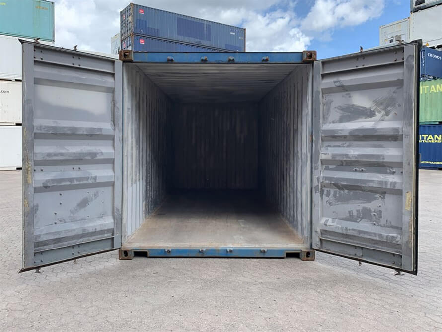 Grade A Container inside - TITAN Containers