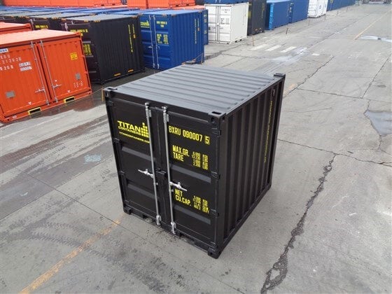 TITAN Containers 8' Standard